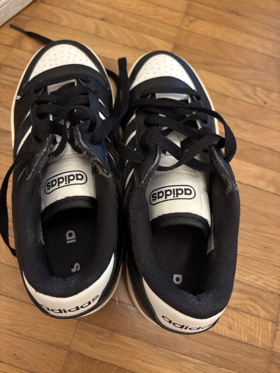 Adidas Herrenschuhe: Adidas Schuhe Grösse 36 – Gebraucht aus Buchs ZH von els_mgj9 1