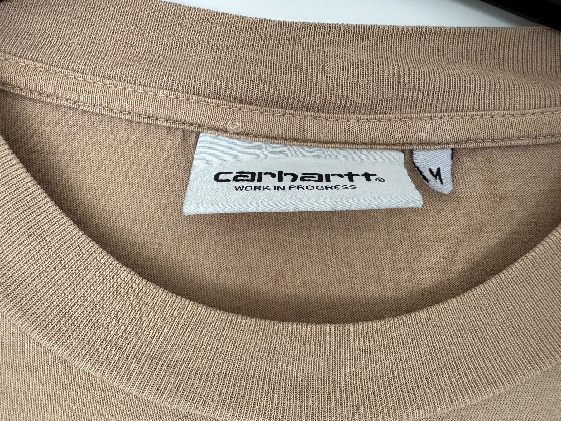 Carhartt T-shirt: Carhartt T-Shirt - Size M – Usato da Muzzano venduto da Sidney_3 1