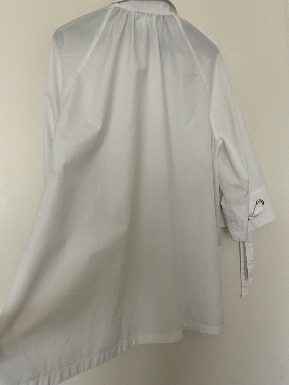 Max Mara Camicette: MAX MARA oversize Bluse Gr L weiss Neuwertig – Nuovo (secondo la descrizione) da Urdorf venduto da alda02 3