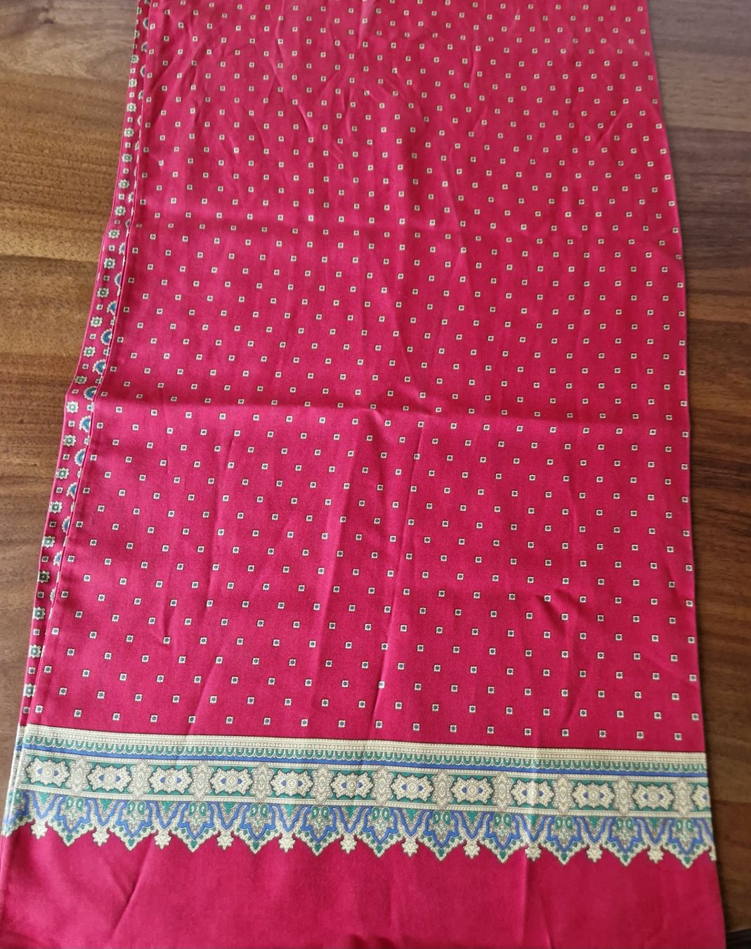 Sciarpe: Ascot Seidenschal, Vintage – Usato da Bern venduto da Antikbatik 5