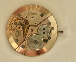 Venus Mouvement Peseux 7000