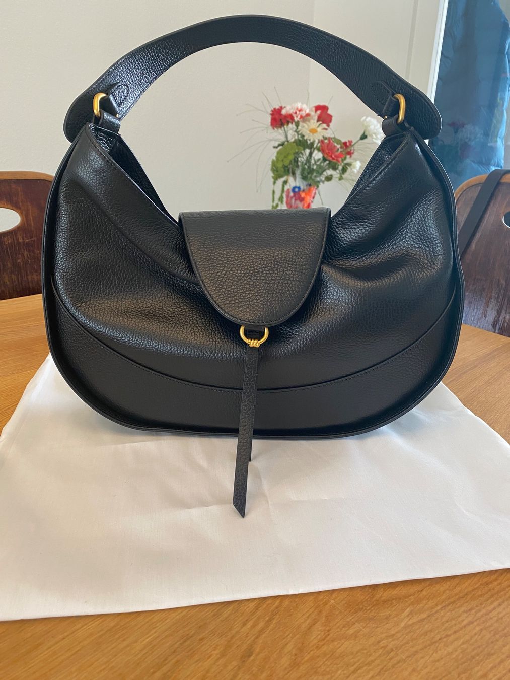 Borse da donna: Schultertasche Gianni Chiarini, schwarz – Nuovo (secondo la descrizione) da Basel venduto da Ruth070 1