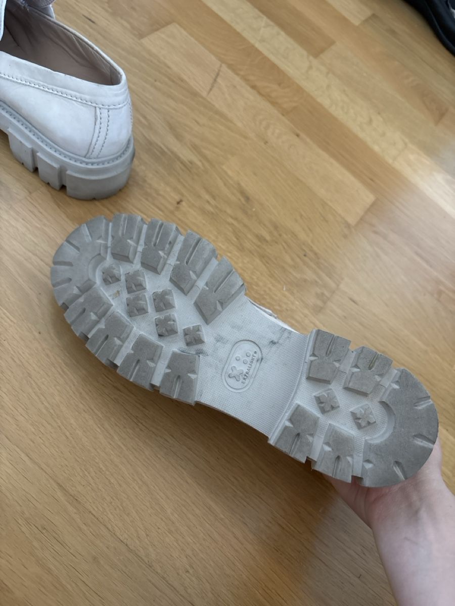 Kennel + Schmenger Scarpe da donna: Loafers mit dicker Sohle, beige, Grösse 28/39 – Usato da Bern venduto da jasmin_mmm 2