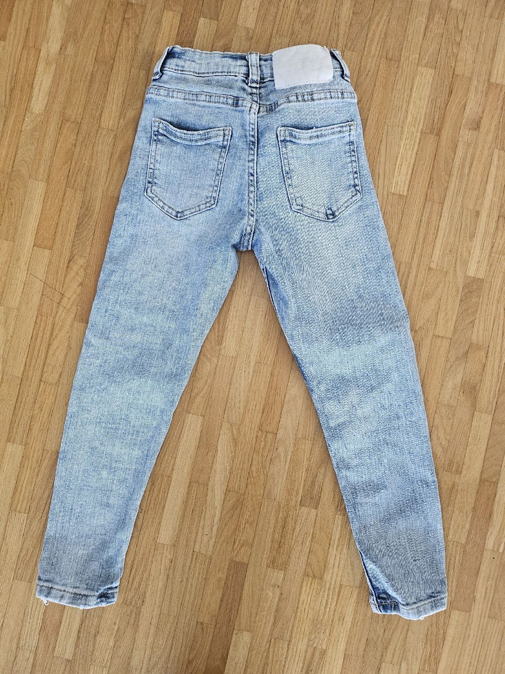Zara Pantaloni: Kinder Jeans Zara hellblau Gr. 122 – Usato da Rapperswil SG venduto da dslemer 2