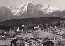 Flims-Waldhaus mit Piz Riein