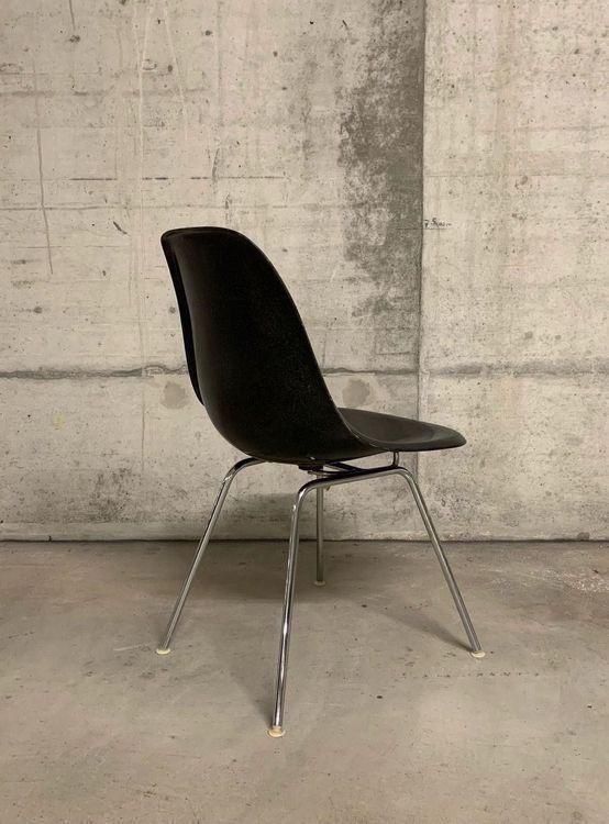 Herman Miller Stühle: 4 side chairs . eames . miller . vitra – Gebraucht aus Basel von Rmo4000 4
