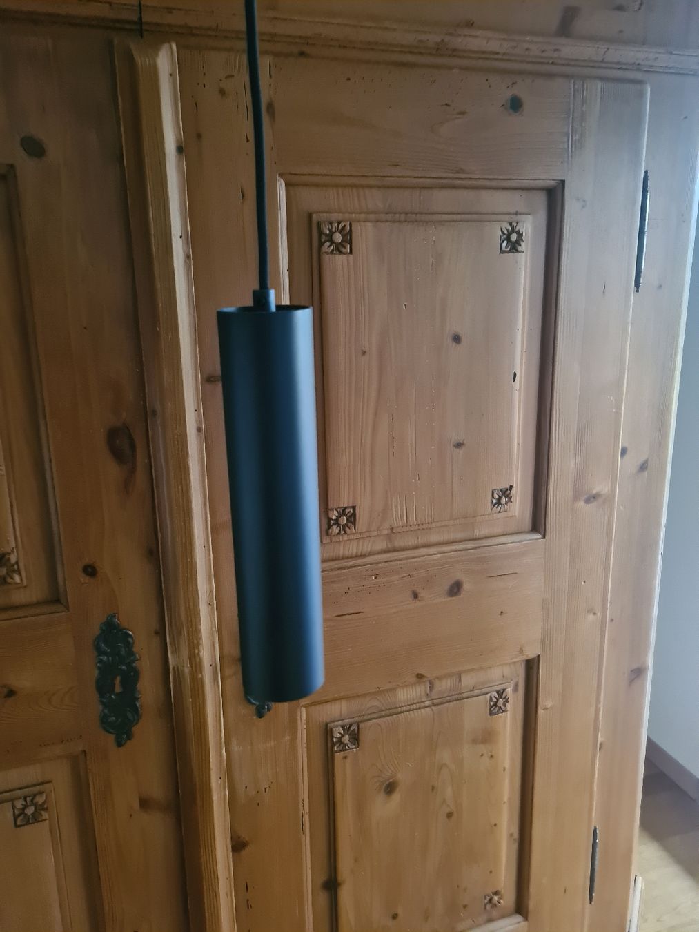 Lustres & lampes de plafonds: Hängelampe schwarz 25cm – D'occasion à Bürglen TG par ale_8b2v 1