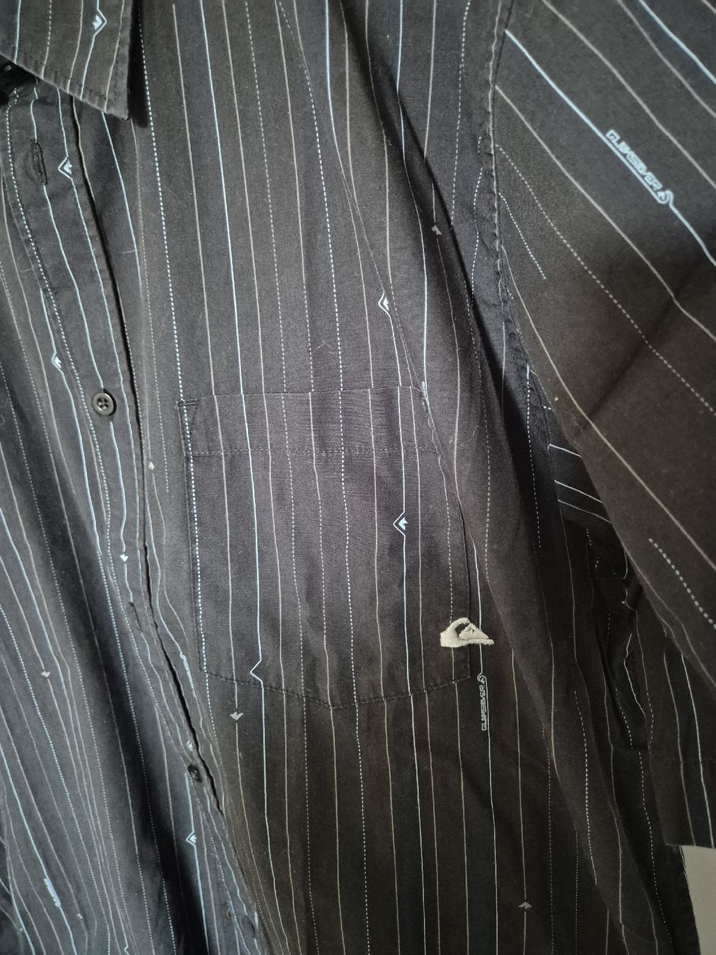 Quiksilver Camicie: Quicksilver Herren Hemd XXL – Usato da Oberdiessbach venduto da Finland1977 2