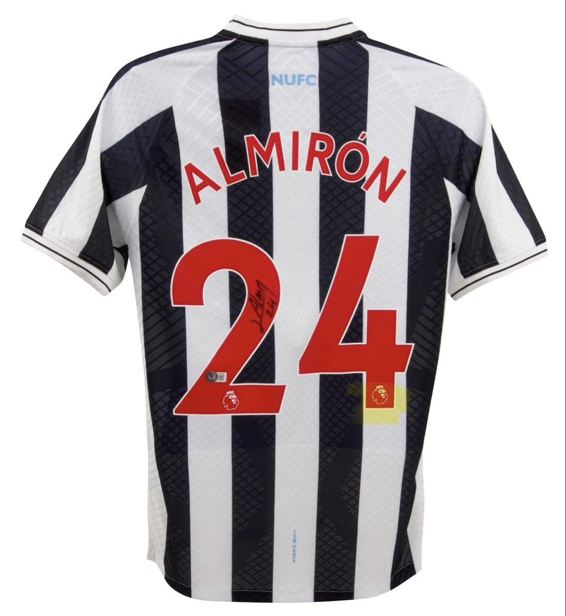 Panini Sammelbilder & Trading cards: Miguel Almirón Immaculate Match-Worn Patch Auto Booklet – Neu (gemäss Beschreibung) aus Affoltern am Albis von andy1896 5