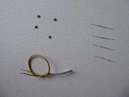 Set 4 Reedkontakte, 4 Magnete , 1 mini LED Schiene, H0, neu