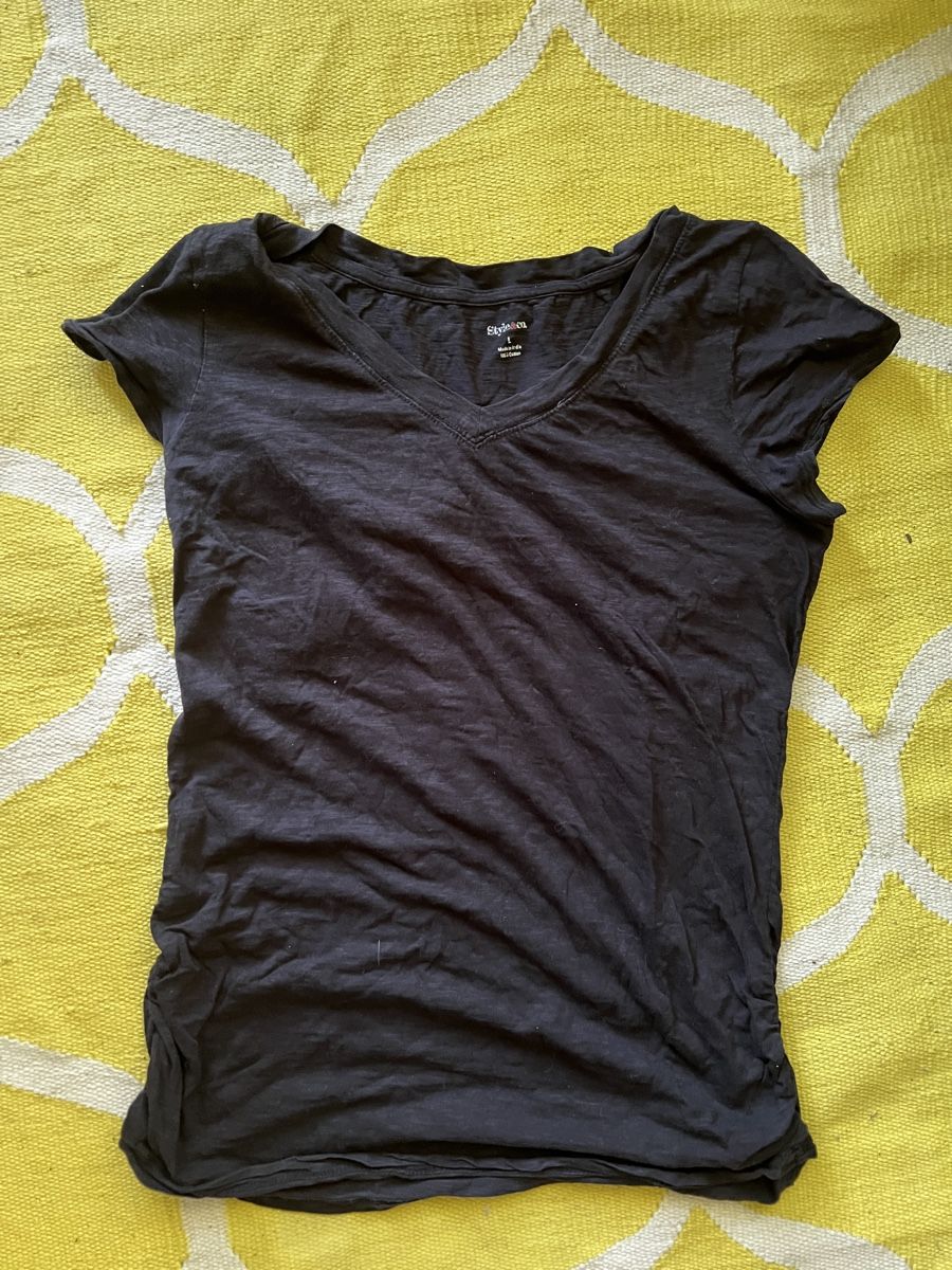Lotti di vestiti: Vier Umstands-Shirts, Grösse 42/44 – Usato da Zürich venduto da Rajkumari 2
