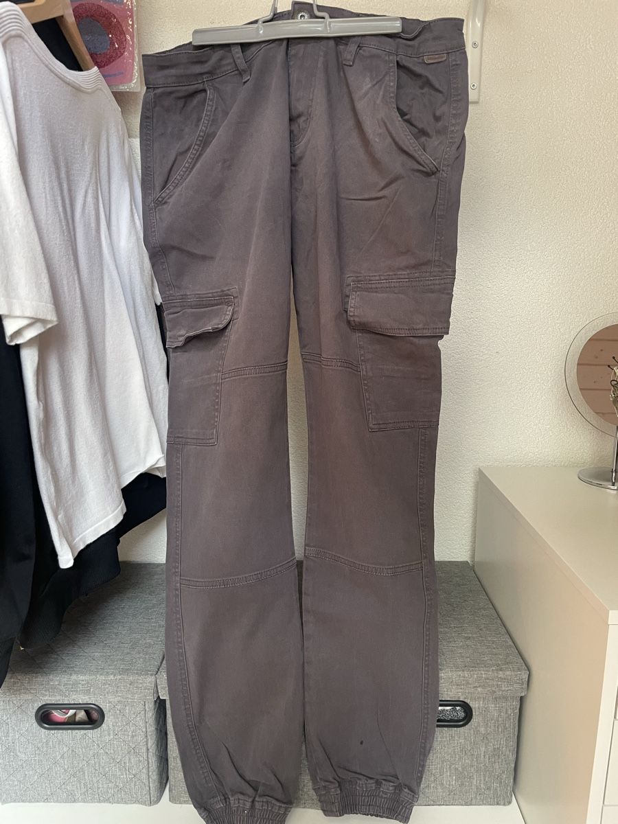 Hosen: Cargo-Hosen im 2er-Set – Gebraucht aus Stetten AG von xe_k33 1