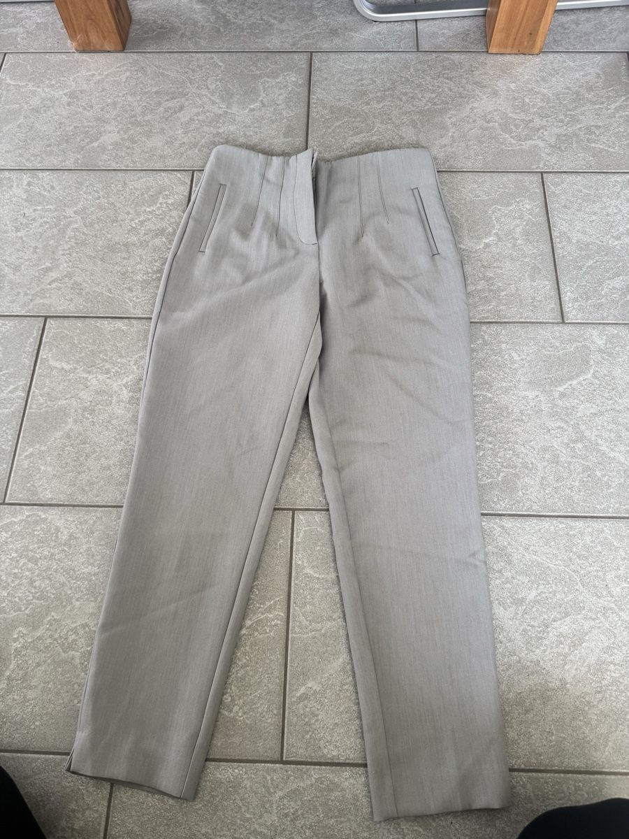Pantaloni: Elegante Stoffhose grau  – Nuovo (secondo la descrizione) da Roggwil BE venduto da joana.a16