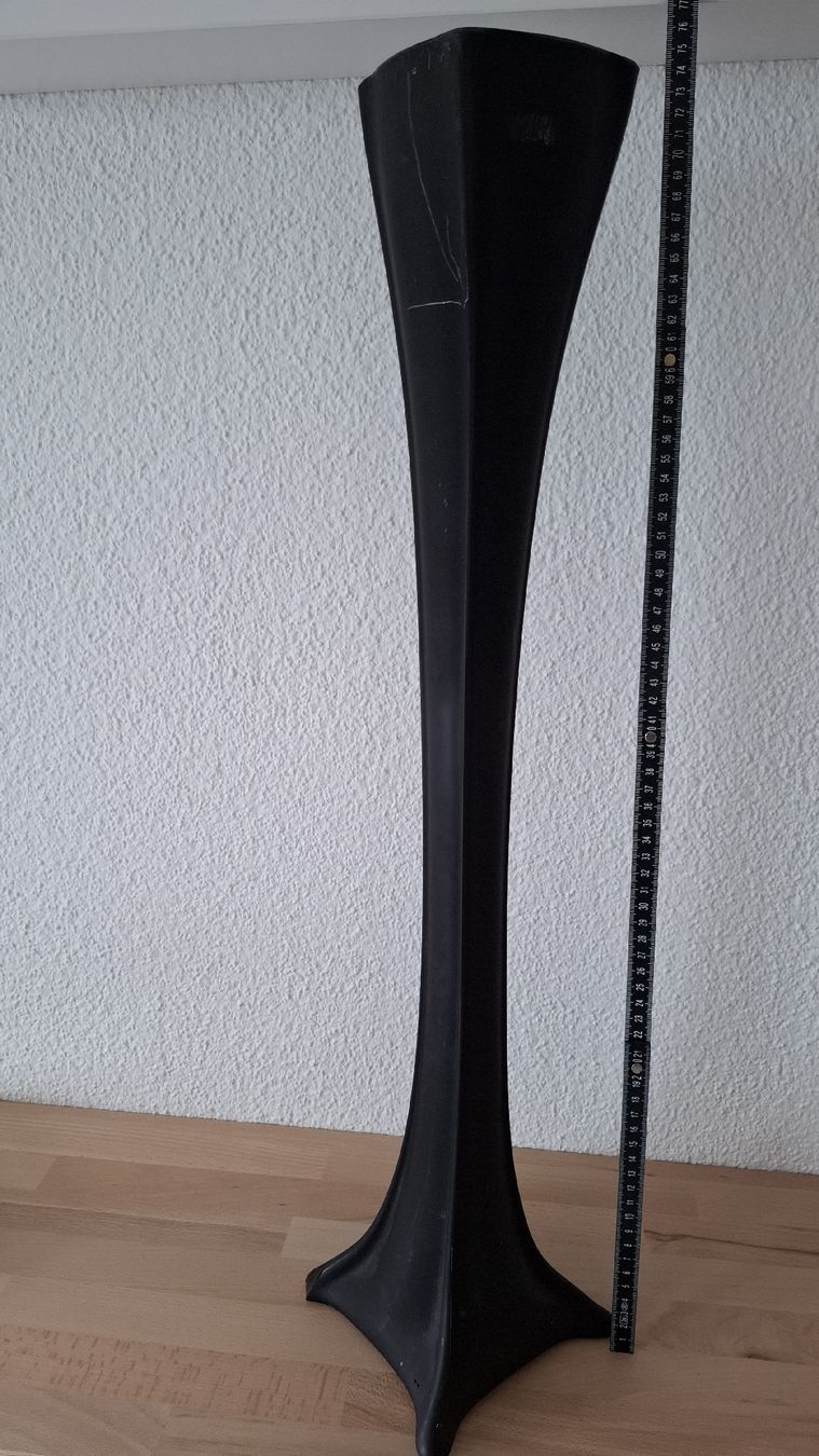 Vasen & Gefässe: Schwarze, hohe Vase, stilvoll, 72cm, – Gebraucht aus Emmen von Tigerlady 8