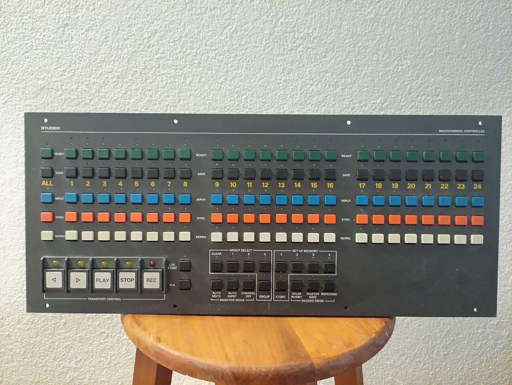 Studer Console di mixaggio: Studer Remote's  – Usato da Wallisellen venduto da kia_xd8l 2