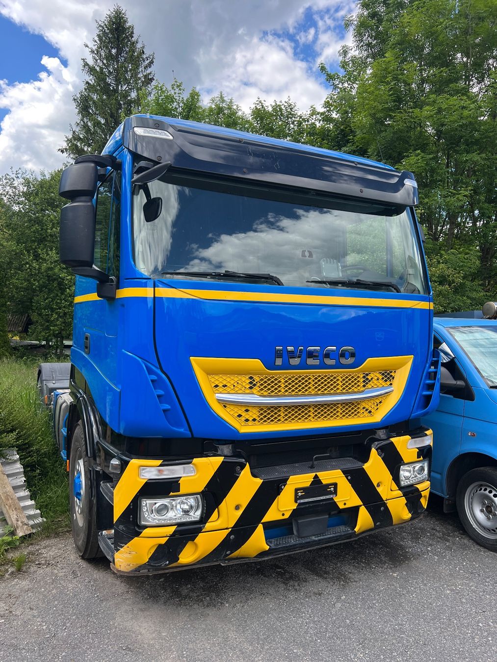 Iveco Lastwagen: Iveco 440x51T x-way Sattelschlepper – Gebraucht aus Egg b. Zürich von SwissTradingAgency 3
