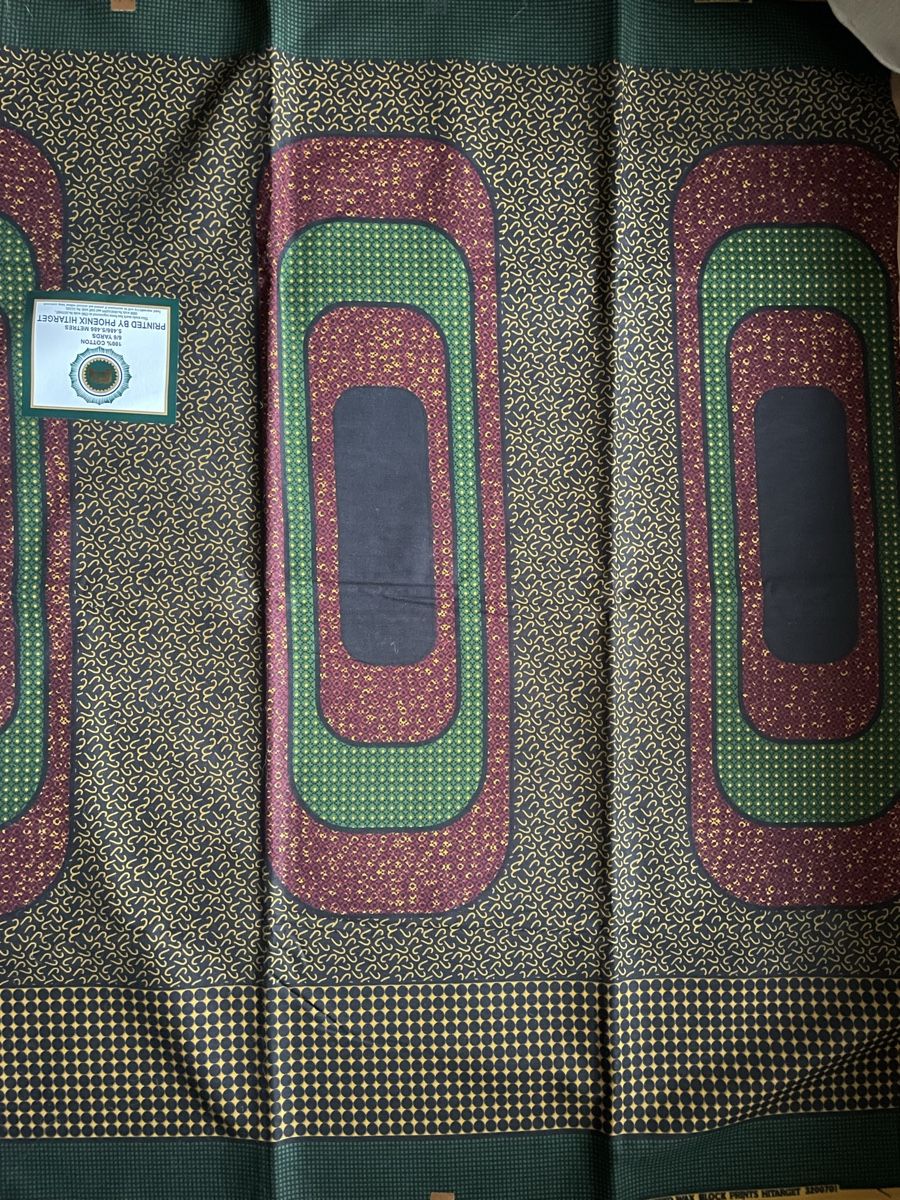 Tessuti: African fabric – Nuovo (secondo la descrizione) da Carabbia venduto da Kiwi.2012