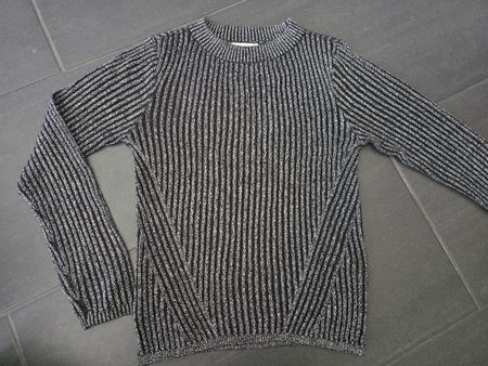 Festliche Pullover Gr.134-140 