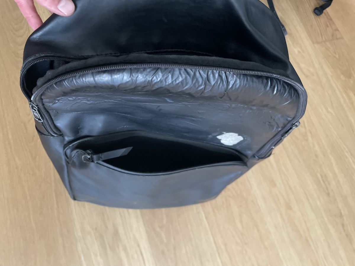 Rains Rucksäcke: Rucksack – Gebraucht aus Zürich von Laurin1234 2