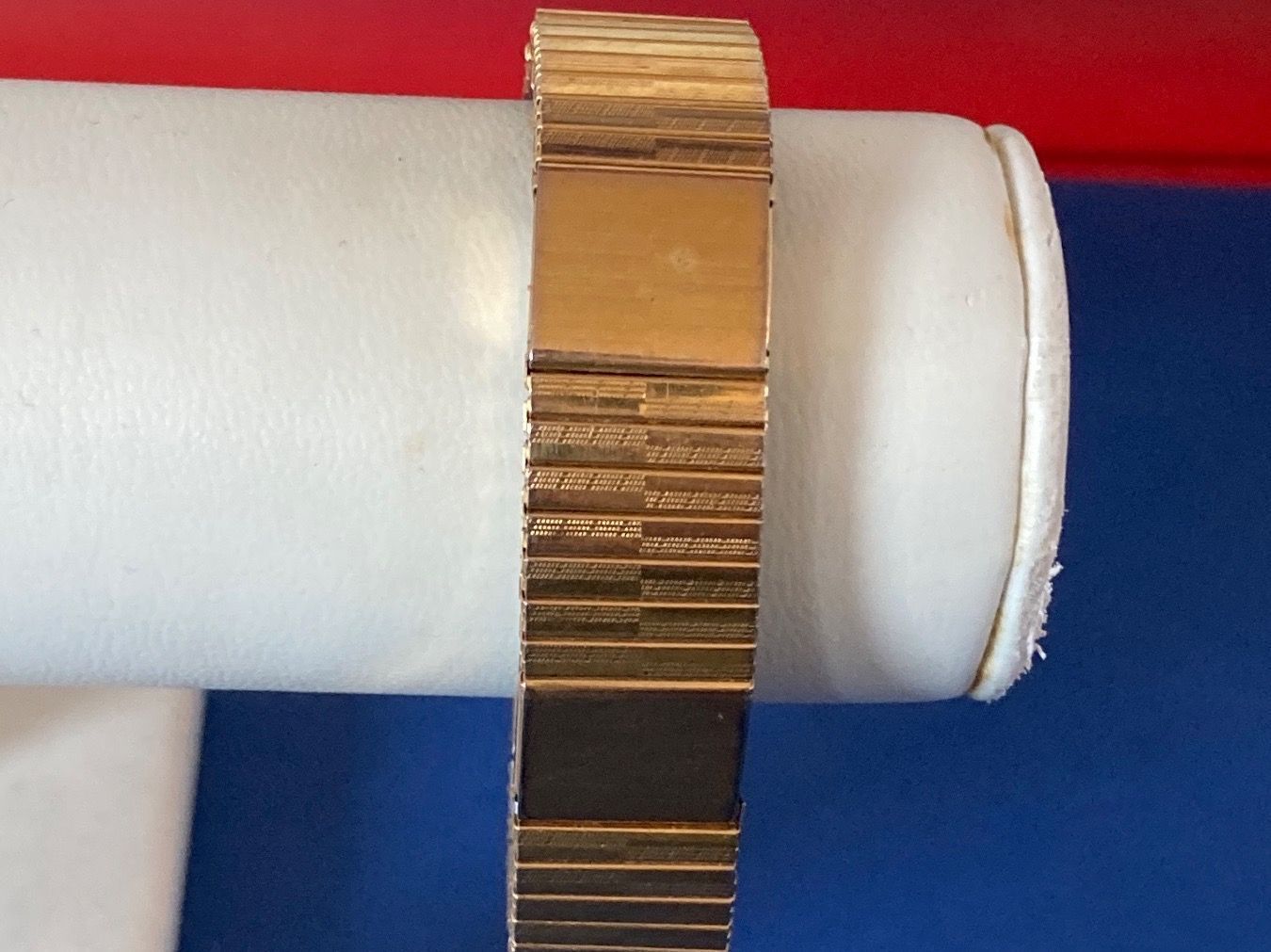 Bracciali & Braccialetti: Armband vergoldet beweglich – Usato da Laufen venduto da Trendmarket 8