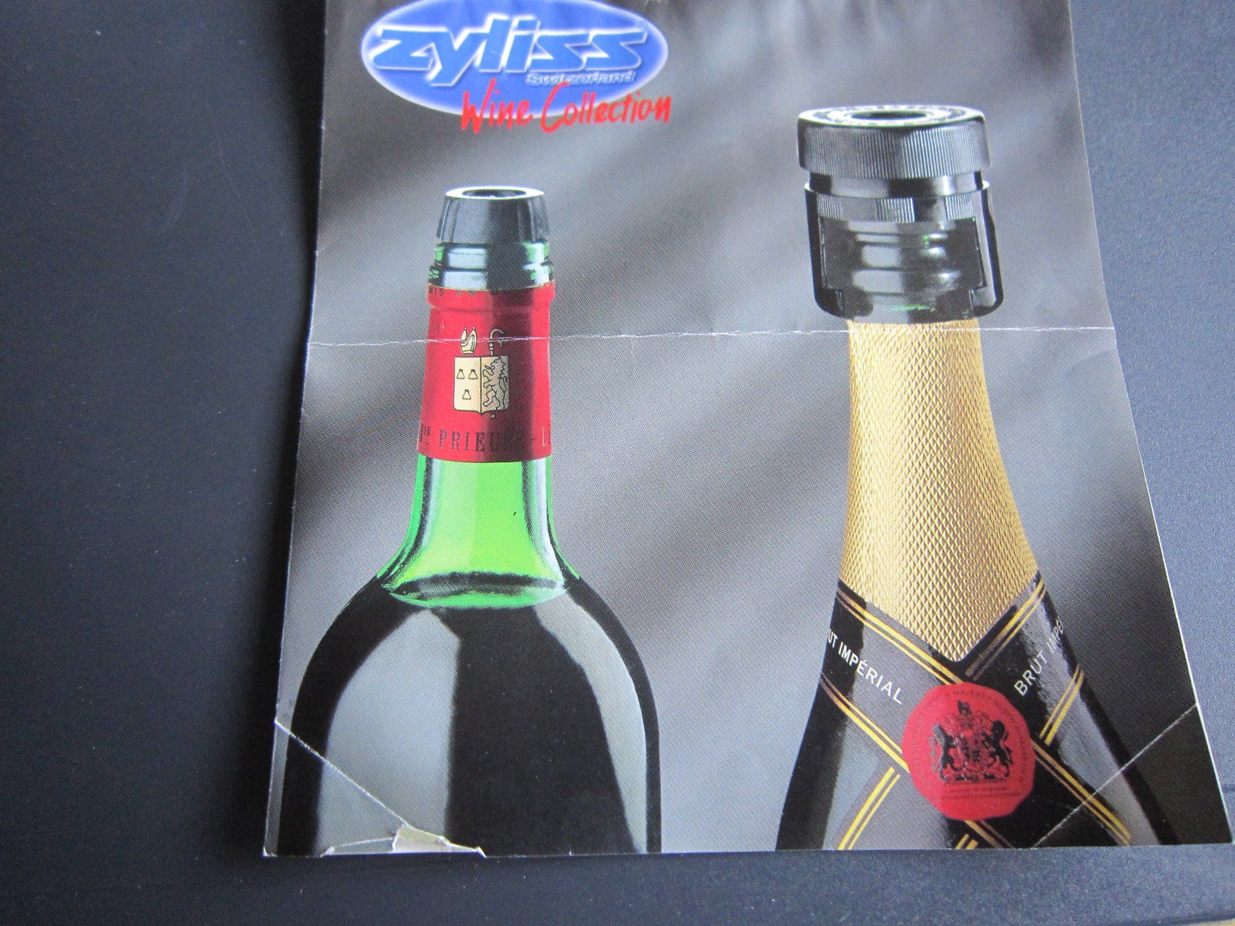 Apribottiglie & Tappi per chiusura: SYSTEME CONSERVATEUR VIN ET CHAMPAGNE – Nuovo e nell'imballaggio originale da Grand-Lancy venduto da Jc42