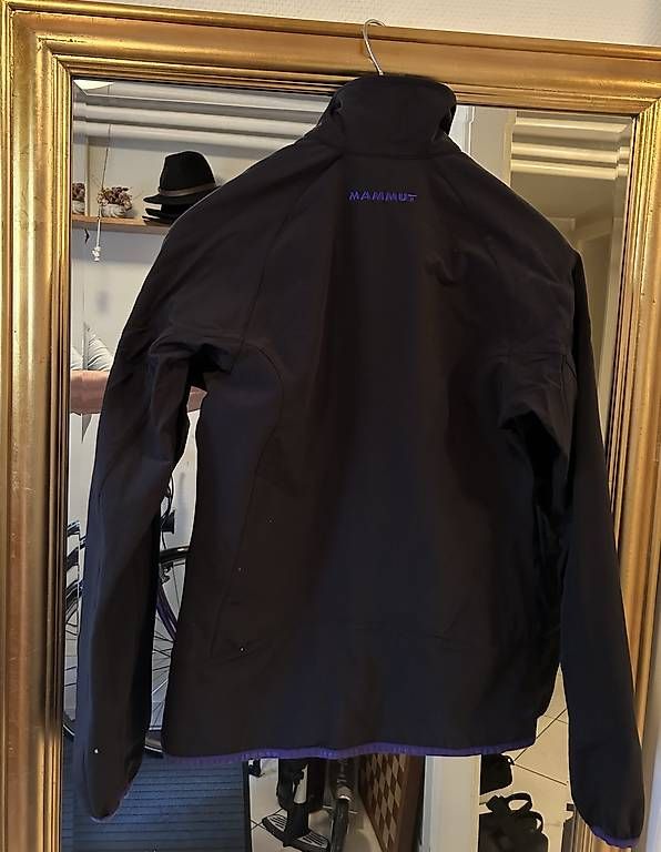 Giacche: Mammut Funktionsjacke – Usato da Basel venduto da rit_l8k7 1