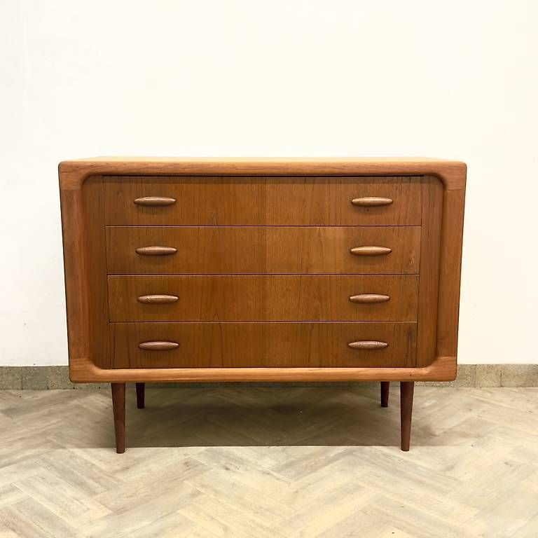 Cassettiere: Mid Century dänisches teak Sideboard by DYRLUND – Usato da basel venduto da vintory.ch