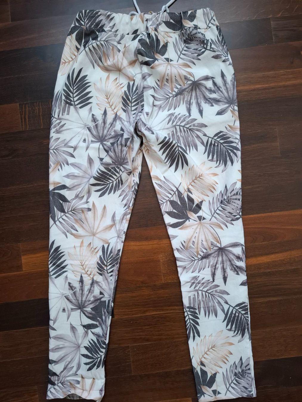 Pantaloni: Hose Grösse M – Usato da Horw venduto da Cila5 3