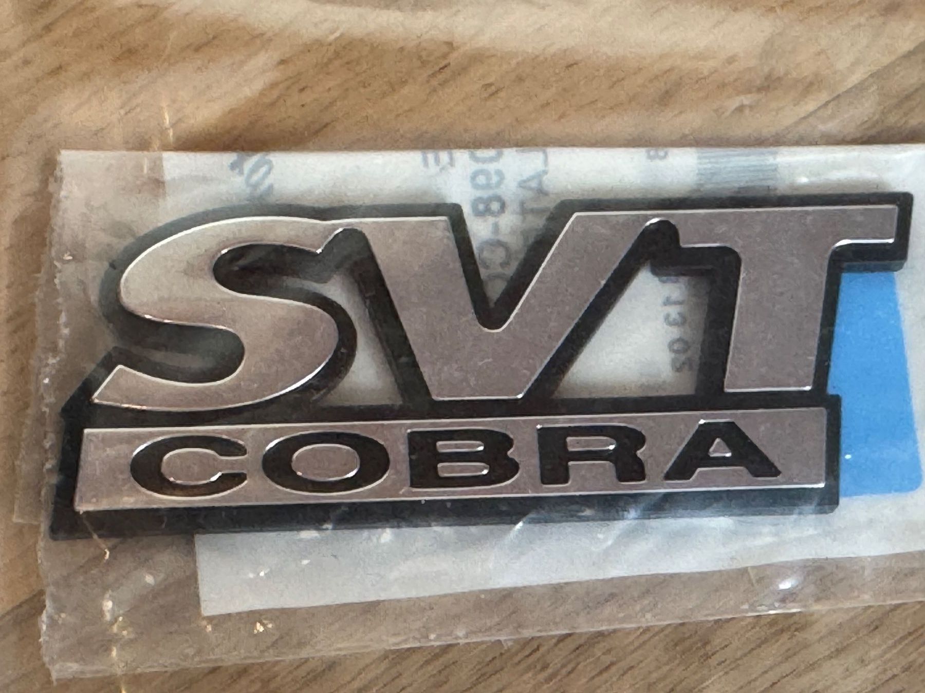Tutti pezzi di ricambio auto: Emblem neu im Paket 4Stk. – Nuovo (secondo la descrizione) da Flawil venduto da hallyi 2