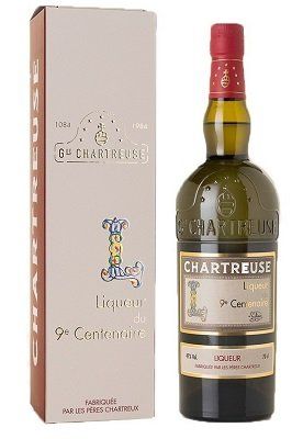 Spiritueux: Chartreuse liqueur du 9ème centenaire – Neuf avec emballage d'origine à Le Locle par drinkshop