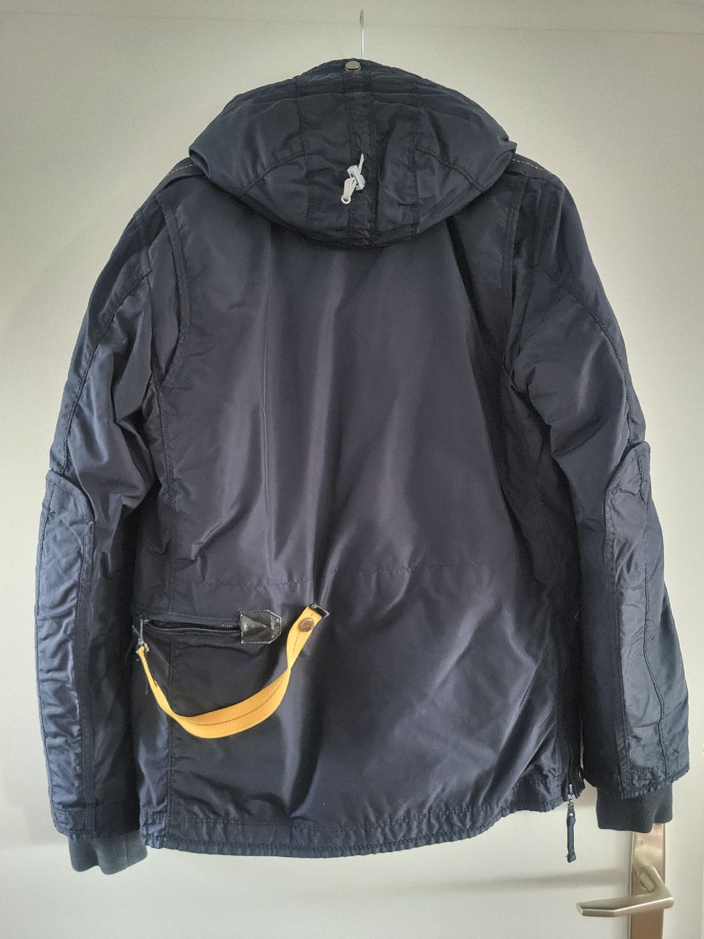 Parajumpers Jacken: Parajumpers taille M – Gebraucht aus Colombier NE von Chrima_ 2