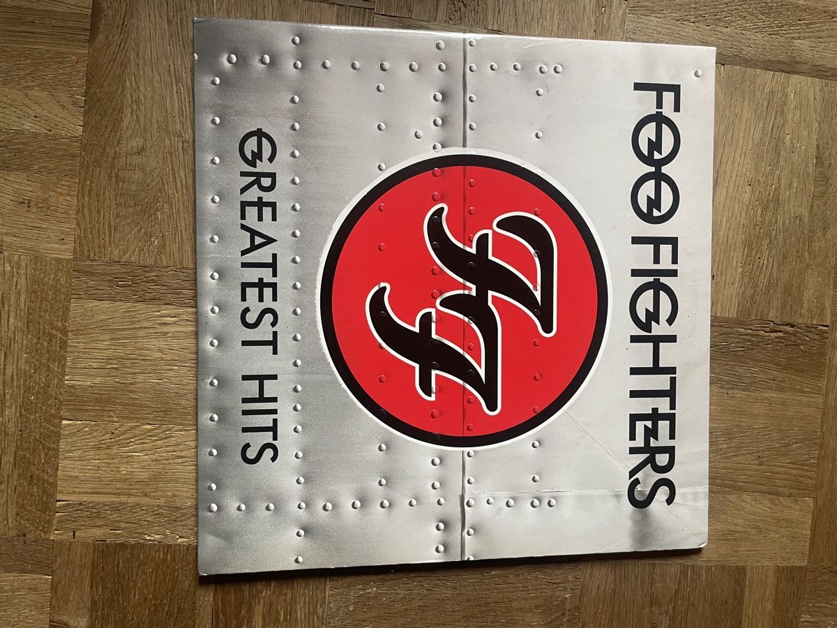 Schallplatten: Foo Fighters - Greatest Hits - Vinyl Record LP – Neu (gemäss Beschreibung) aus Zürich von