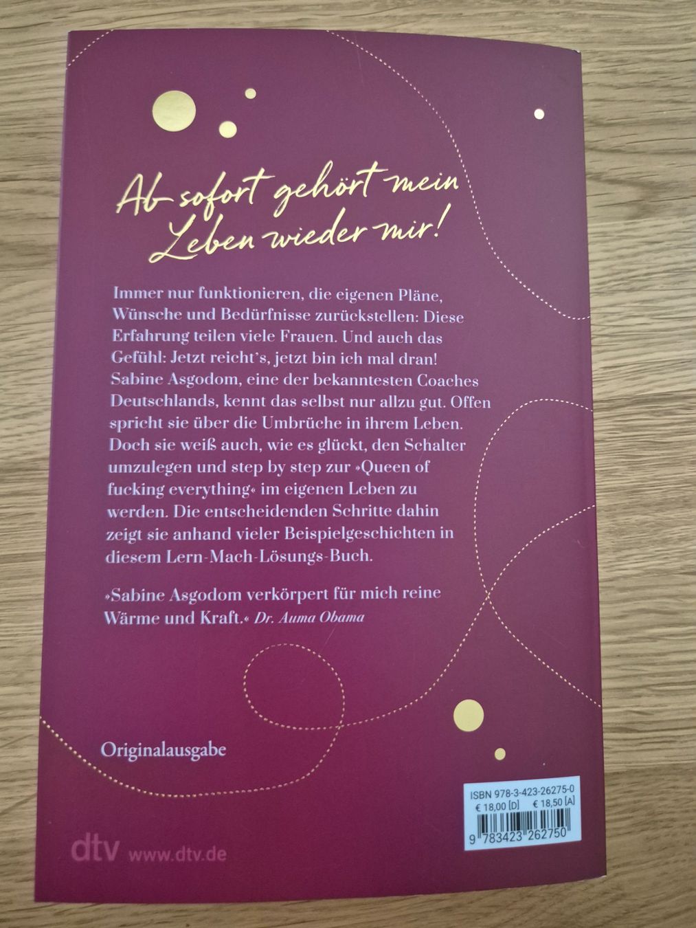 Libri: Queen of fucking everything – Usato da Niederönz venduto da f_j_9jlr 1