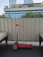 4-in-1 Kleinkinder Scooter, mit höhenverstellbarem Sattel
