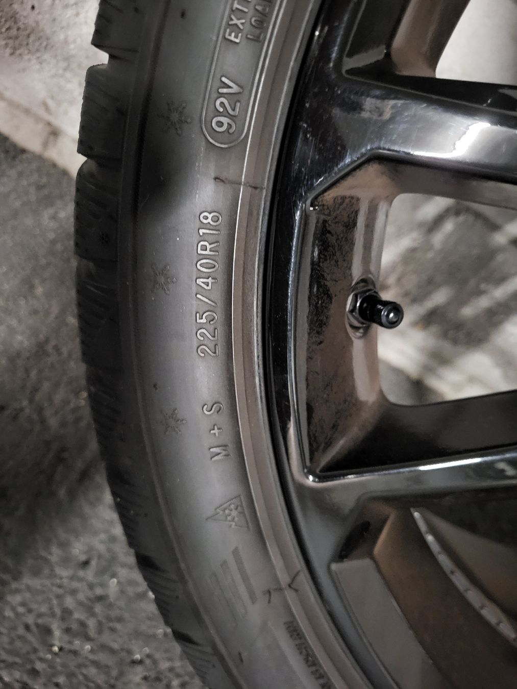 Cerchioni: 4 Stk. Felgen mit Winterräder 18" – Usato da Wettingen venduto da mic_f2m2 4