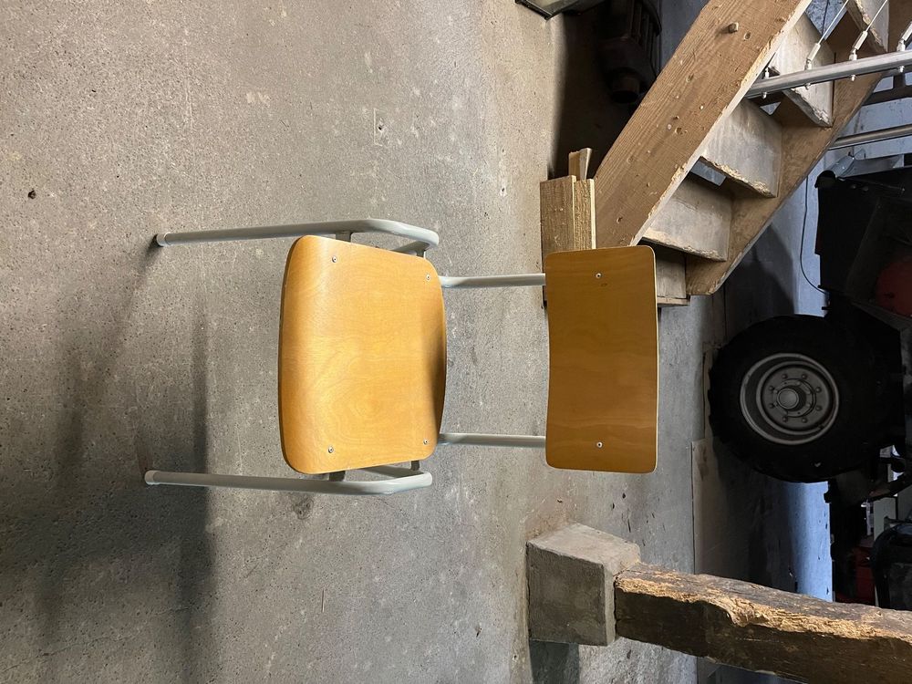 Holz / Metallstühle 14 Stück Kaufen auf Ricardo