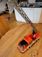 Playmobil Feuerwehrauto mit Auszugsleiter