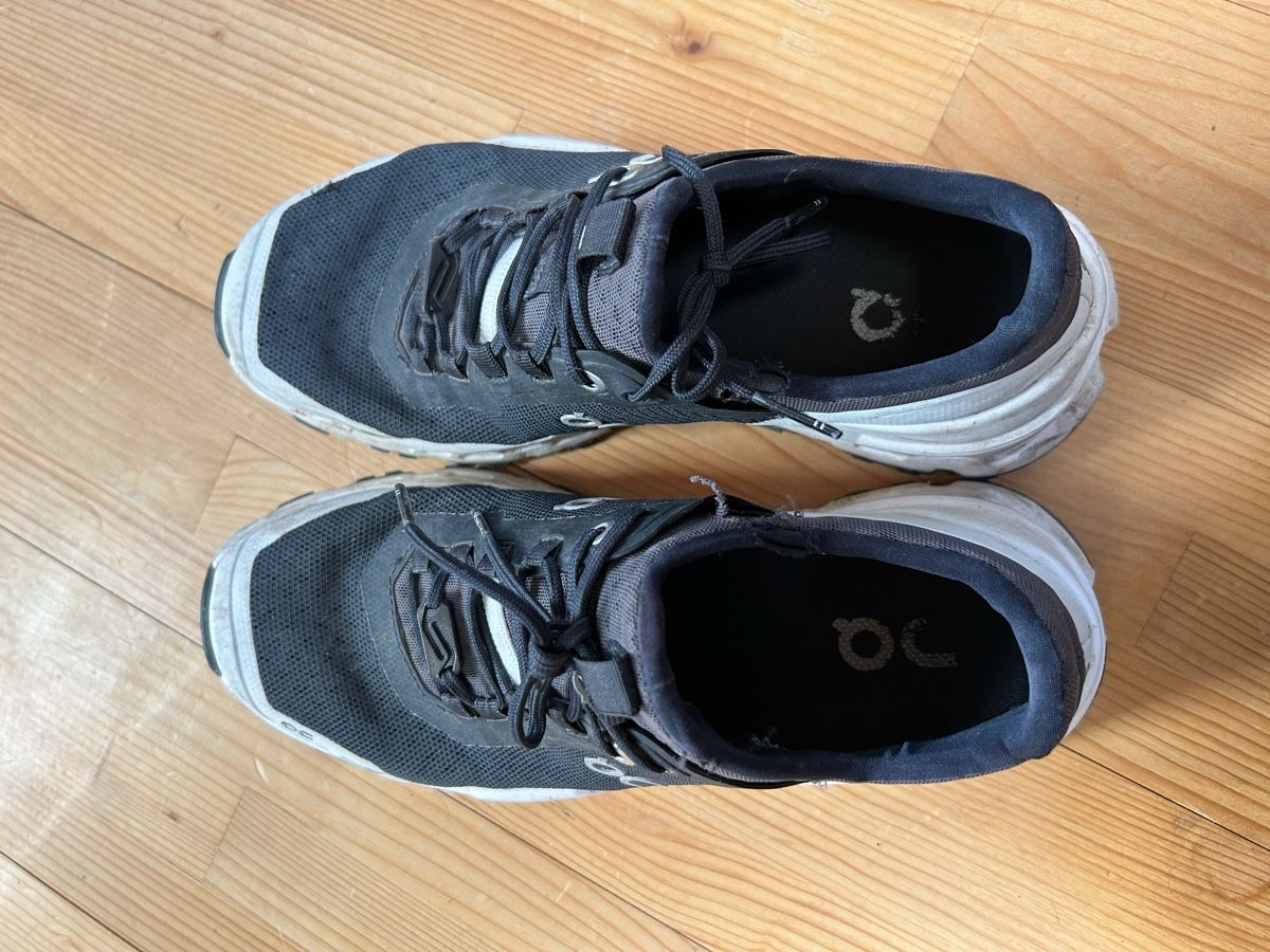On Scarpe da donna: On helion – Usato da Menziken venduto da sense83 2