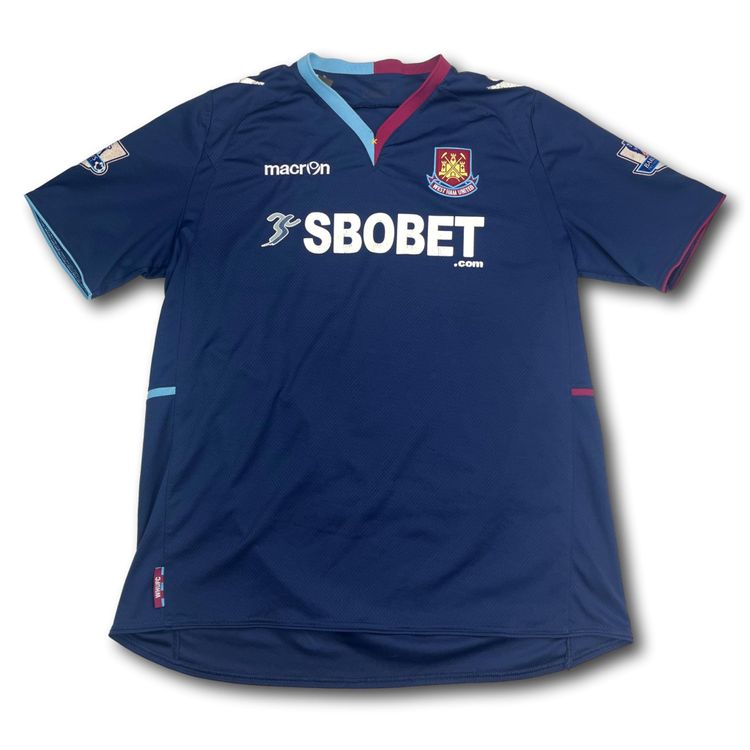 Umbro dévoile les maillots 2016-2017 de West Ham United