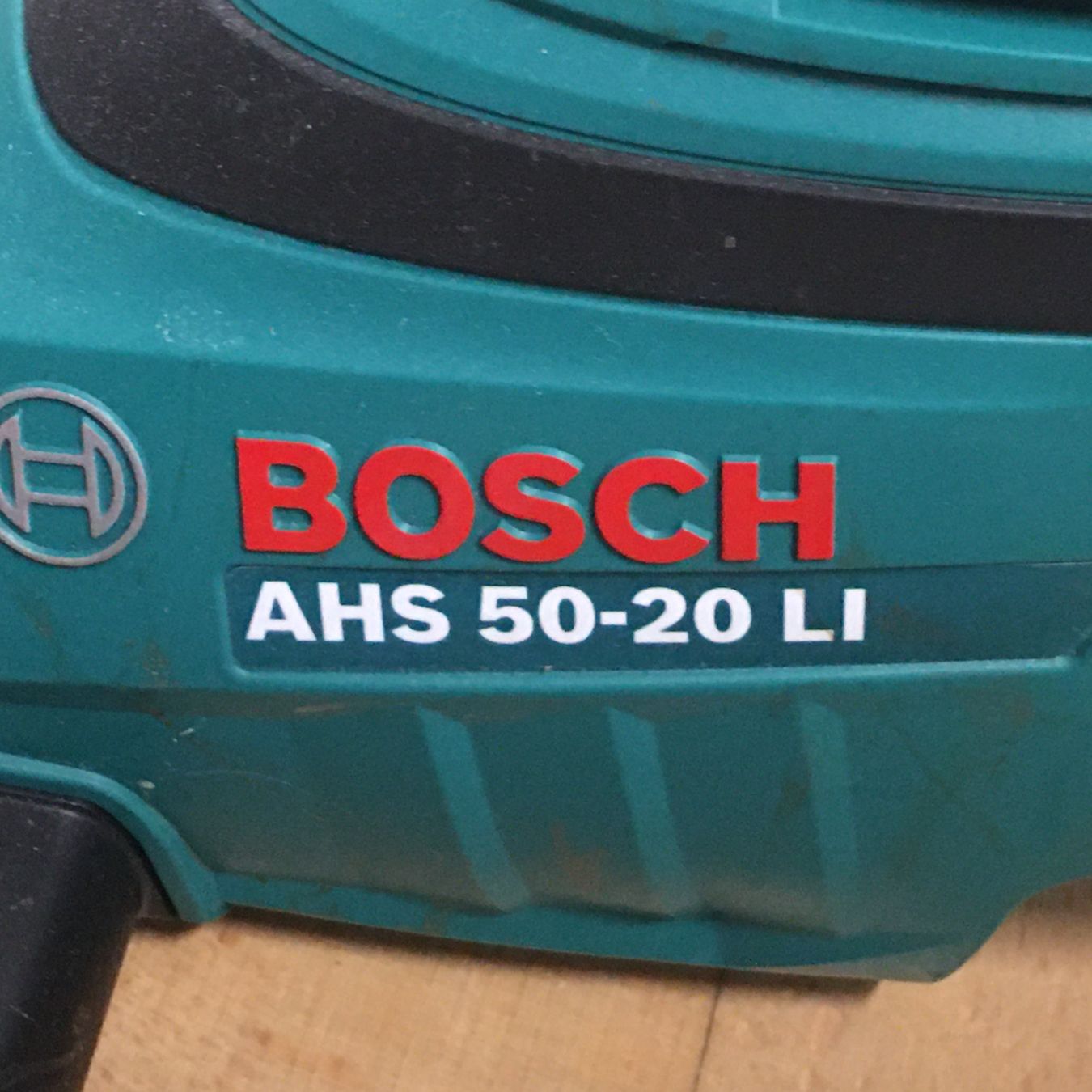 Bosch Tutti gli attrezzi: Bosch Heckenschere AHS 50-20 LI – Usato da Olten venduto da ELHANDEL 1