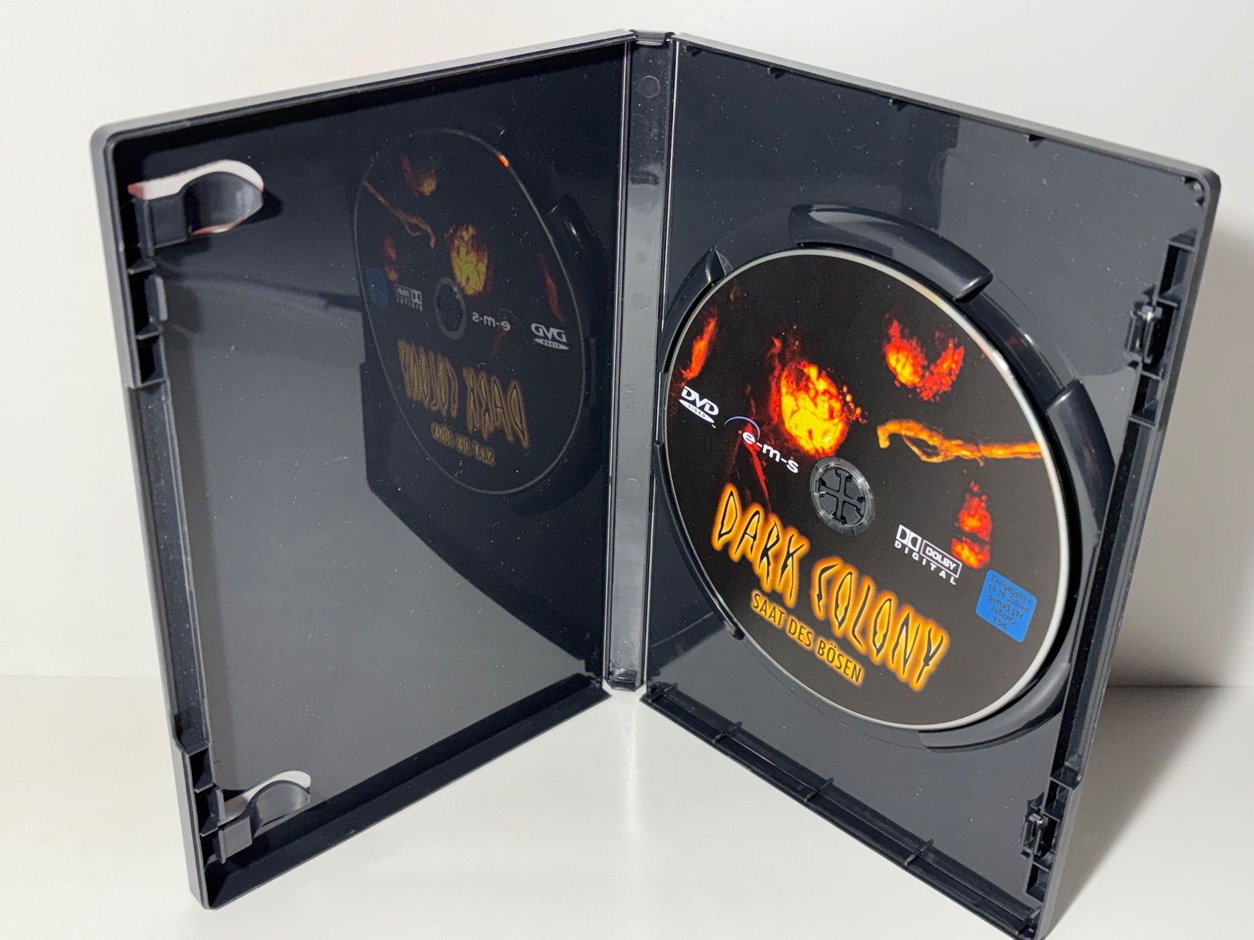 Tutti i DVDs: Dark Colony - Saat des Bösen DVD – Usato da Wilderswil venduto da Sstriker 2