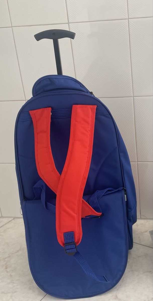 Valigie & Borse: Sac à dos trolley Benetton, NEUF. – Nuovo e nell'imballaggio originale da Bevaix venduto da Menama 1