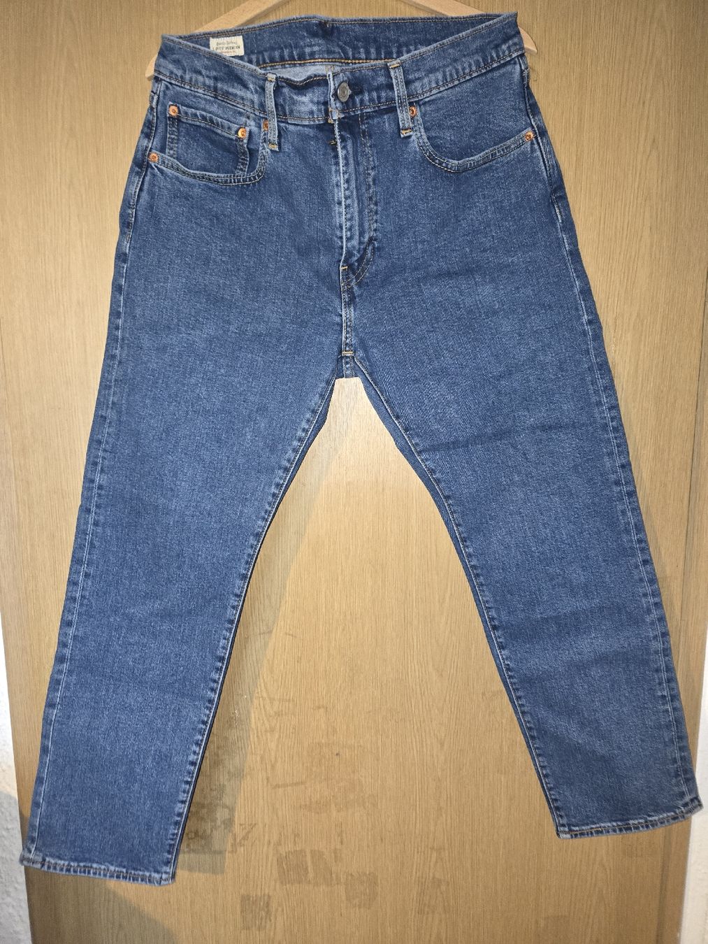 Levi's Jeans: Lewis Jeans Herren W34/L30 – Nuovo (secondo la descrizione) da Bronschhofen venduto da dvnb