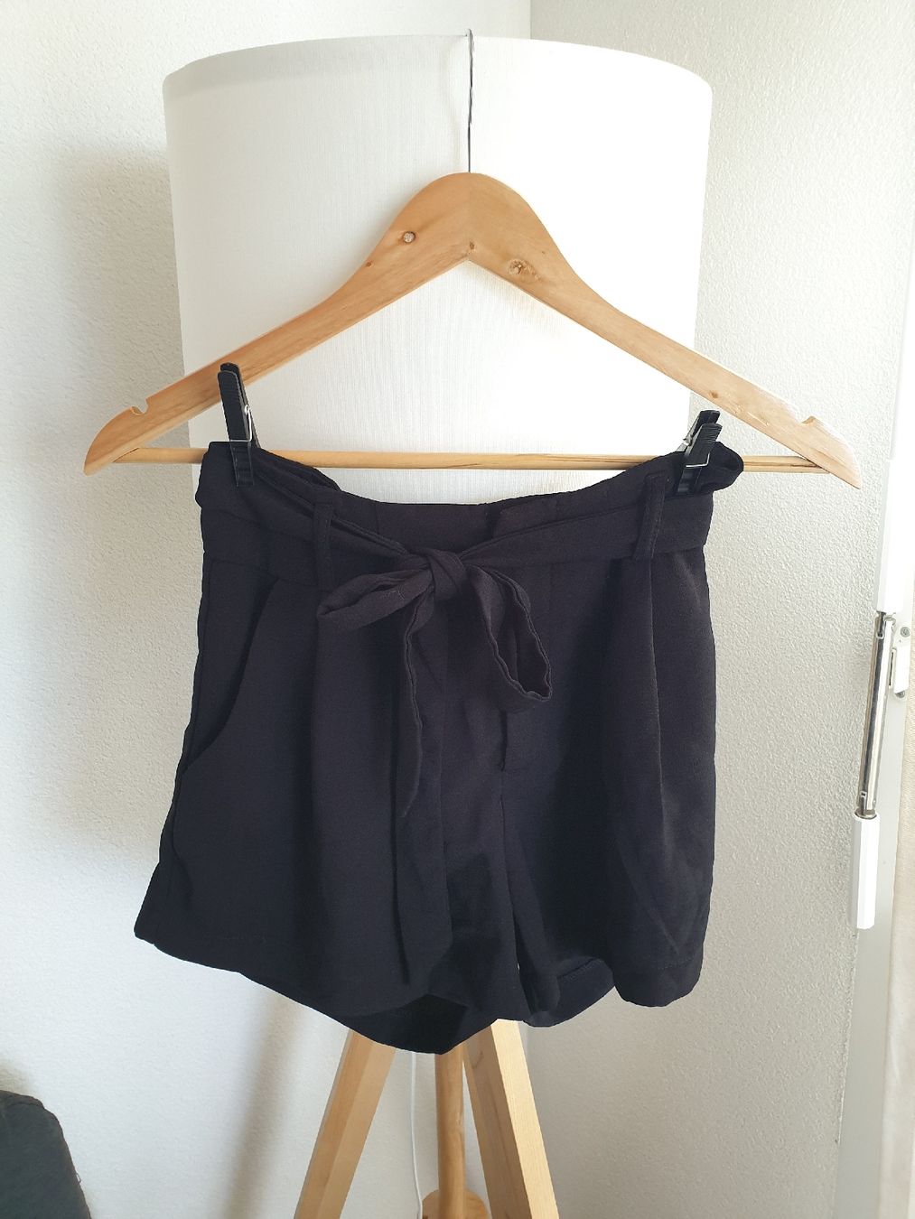 Hosen: Black Shorts, size 8/S – Gebraucht aus Aigle von Smagbrelle18