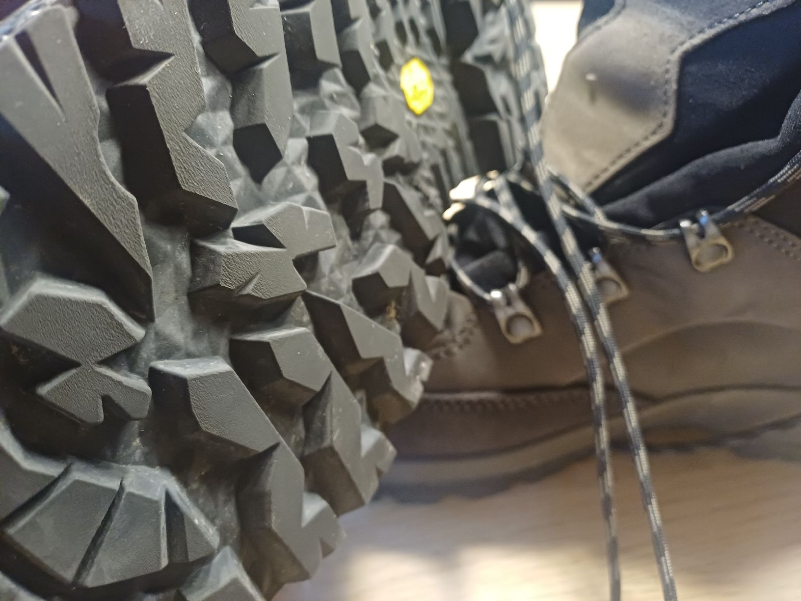 Wanderstiefel Hanwag Extra GTX grau Grösse 44 (Gebraucht) in Brienz BE ...
