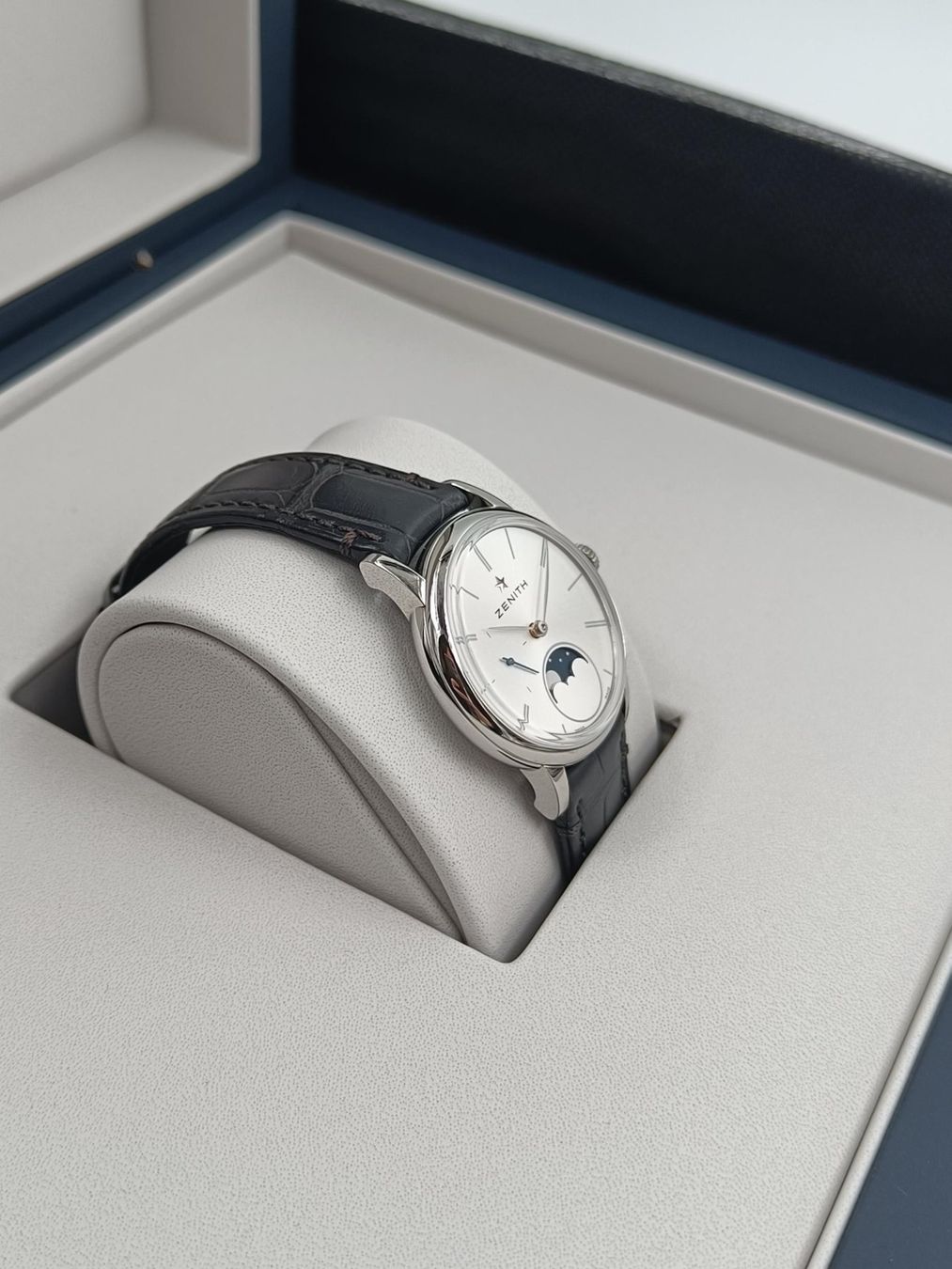 Zenith Uhren: ZENITH ELITE "LADY MOONPHASE" , AUTOMAT, 33 MM – Neu (gemäss Beschreibung) aus Luzern von EdiGem 4