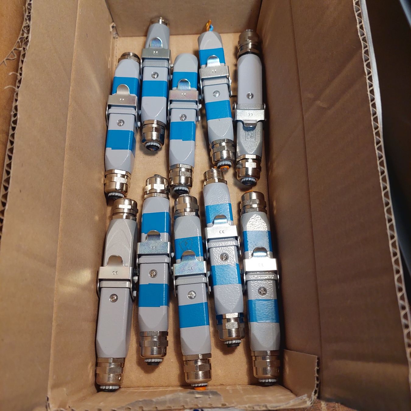 Spine: Kit de connecteur type EPIC® H-A3 / Harting Han 3A – Usato da Belmont-sur-Lausanne venduto da myromega 4