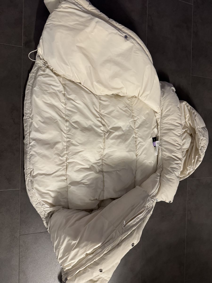 Hugo Boss Giacche: BOSS Daunenjacke wie NEU! – Nuovo (secondo la descrizione) da Sachseln venduto da StyleXO 4