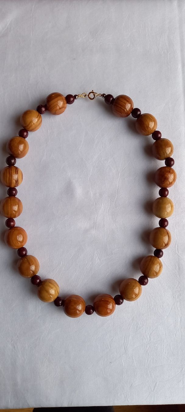 Catenine: Necklace Olive wood – Nuovo e nell'imballaggio originale da Genève venduto da sta_rq2b