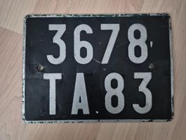 Altes Nummernschild Metall 3678 TA 83 gebrauchter Zustand